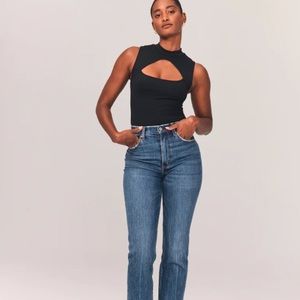 Abercrombie Curve Love 90s Ultra High Rise Straight Jeans